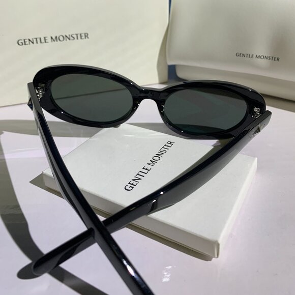 Black Oval Sunglasses with Dark Lenses main image 5
